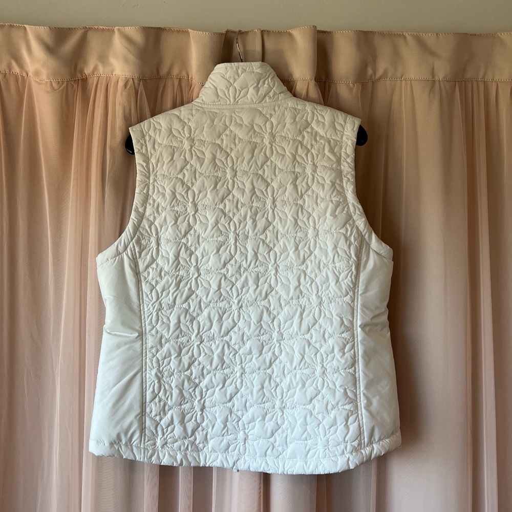 Vest - Picture 3 of 3